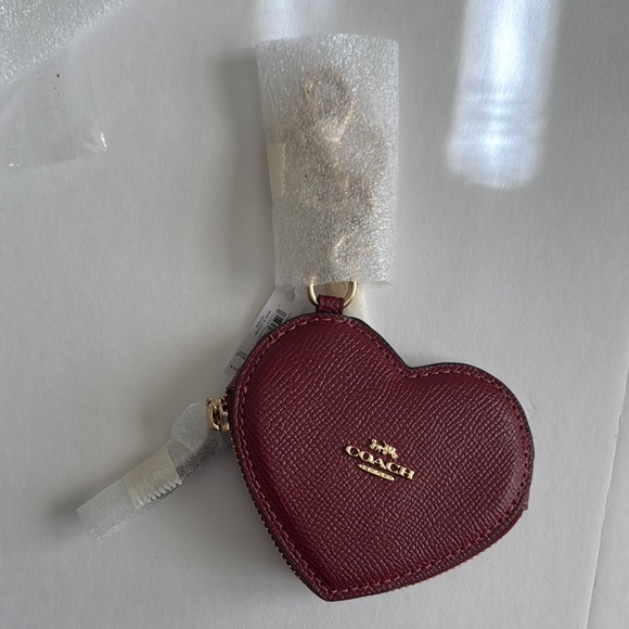 Coach CP368 Dark Ruby Leather Heart Coin Pouch Bag Charm Keychain NWT - Picture 7 of 13